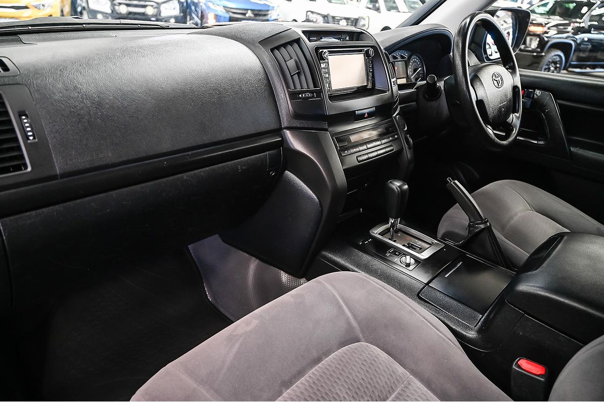 2018 Toyota Landcruiser GX VDJ200R