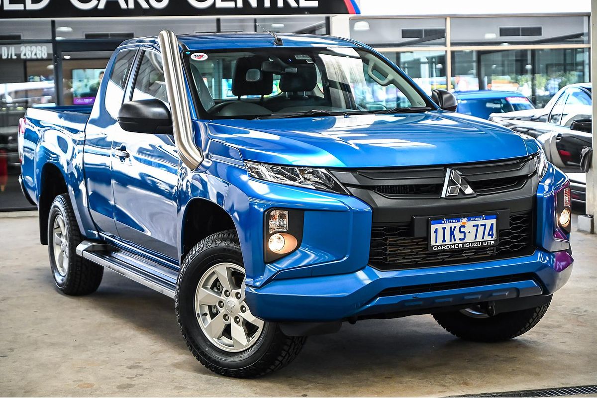2021 Mitsubishi Triton GLX MR 4X4