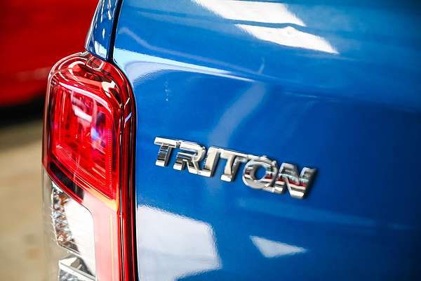 2021 Mitsubishi Triton GLX MR 4X4