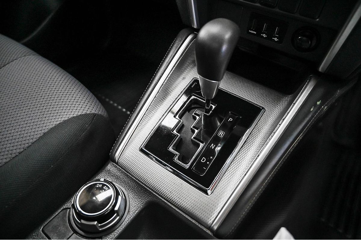 2021 Mitsubishi Triton GLX MR 4X4