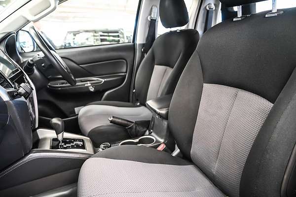2021 Mitsubishi Triton GLX MR 4X4