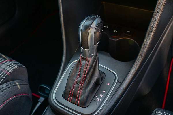2015 Volkswagen Polo GTI 6R