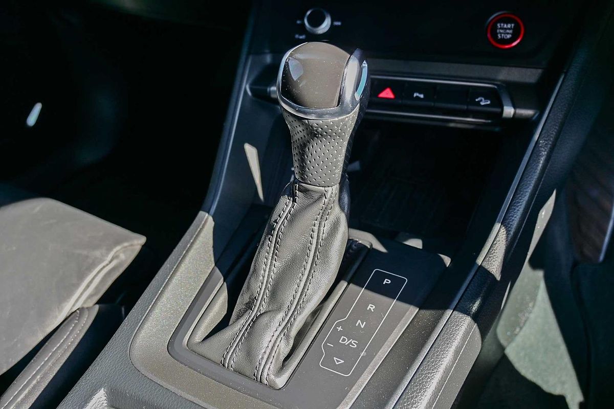 2020 Audi RS Q3 F3