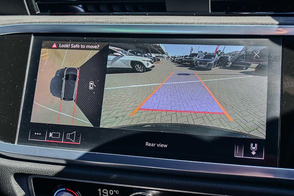 2020 Audi RS Q3 F3