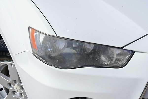 2012 Mitsubishi Outlander LS ZH