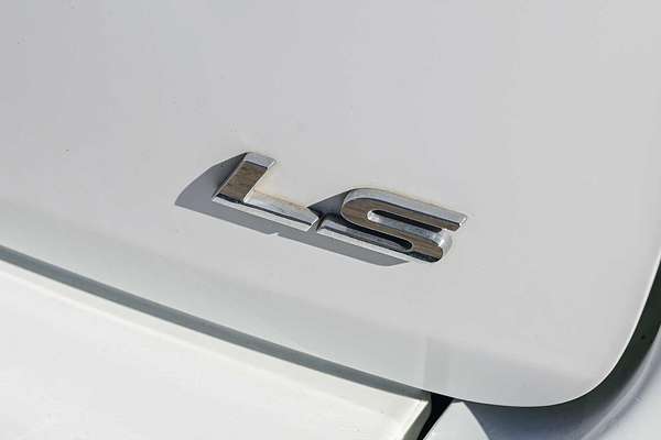 2012 Mitsubishi Outlander LS ZH