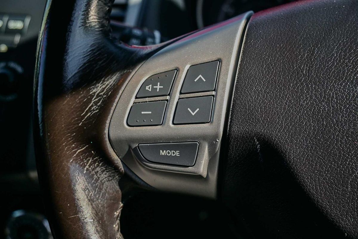 2012 Mitsubishi Outlander LS ZH