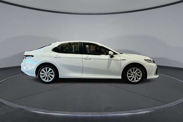 2024 Toyota Camry Ascent AXVH70R