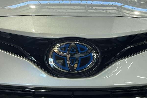2024 Toyota Camry Ascent AXVH70R
