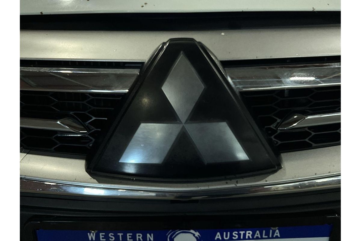 2017 Mitsubishi Pajero Sport Exceed QE