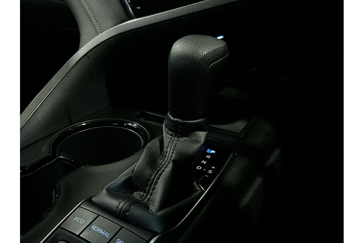 2024 Toyota Camry Ascent AXVH70R
