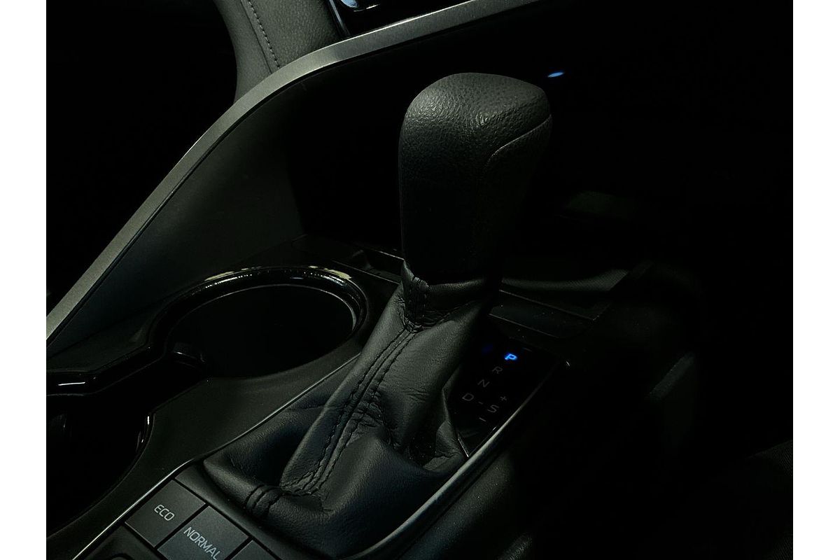 2024 Toyota Camry Ascent AXVH70R