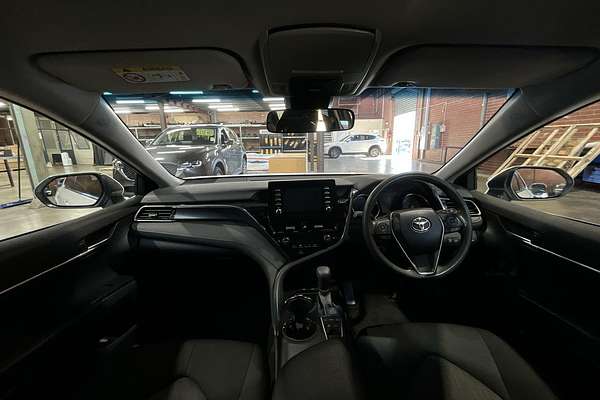 2024 Toyota Camry Ascent AXVH70R