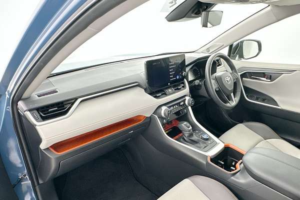 2022 Toyota RAV4 Edge AXAA54R
