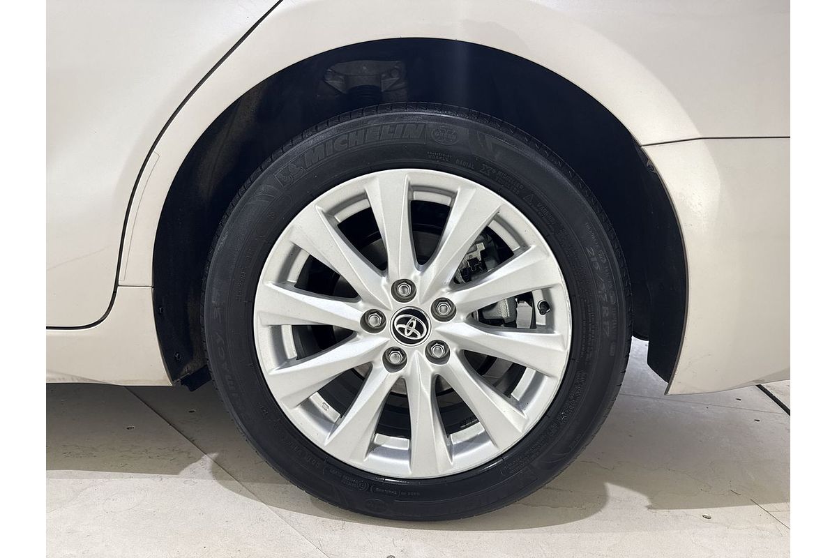 2020 Toyota Camry Ascent Sport AXVH71R