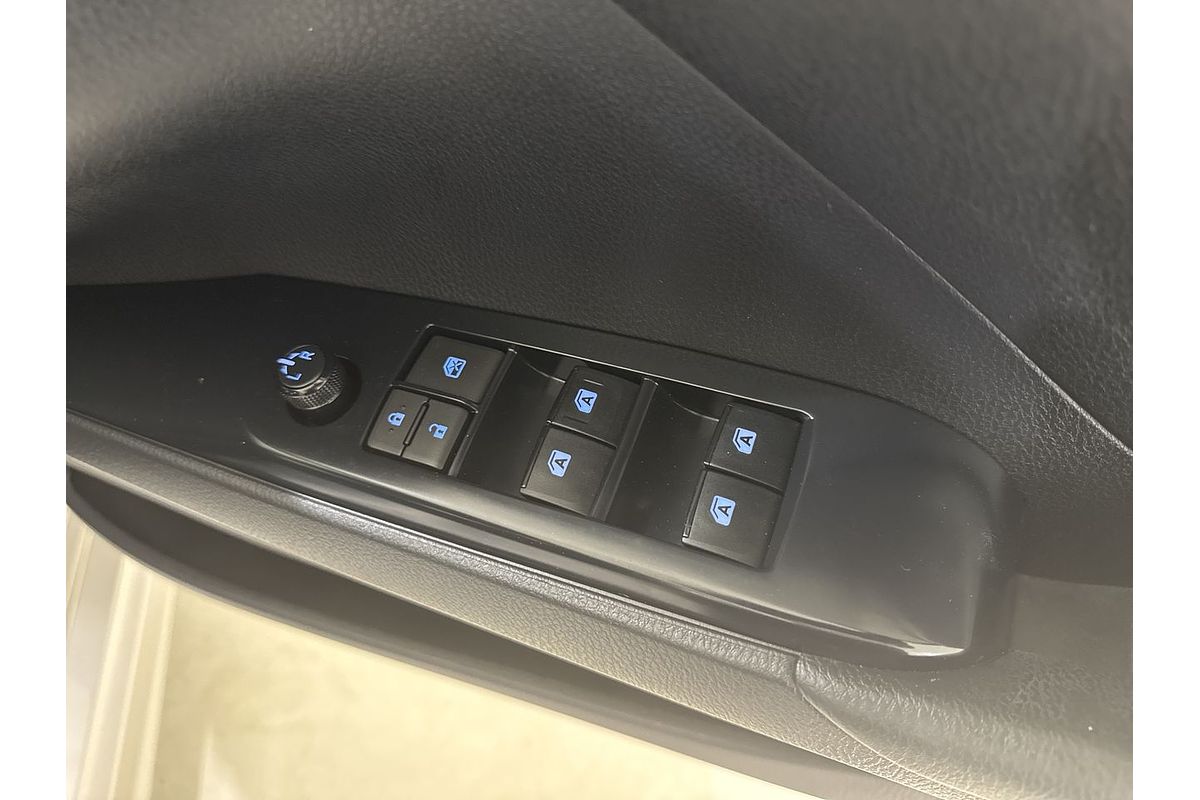 2020 Toyota Camry Ascent Sport AXVH71R
