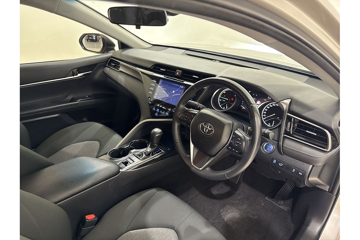 2020 Toyota Camry Ascent Sport AXVH71R