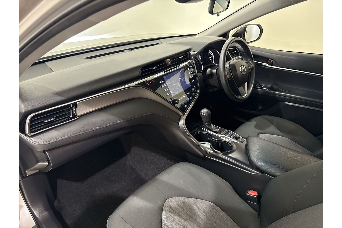 2020 Toyota Camry Ascent Sport AXVH71R