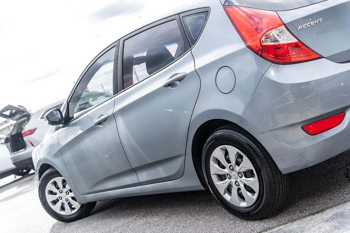 2017 Hyundai Accent Active RB4