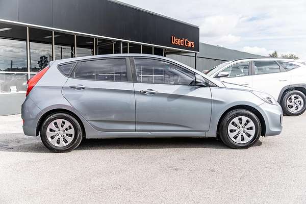 2017 Hyundai Accent Active RB4