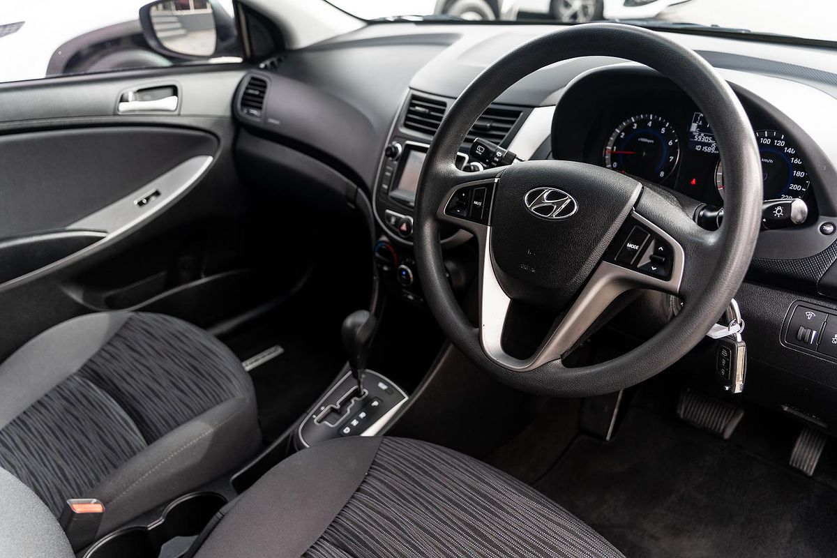 2017 Hyundai Accent Active RB4