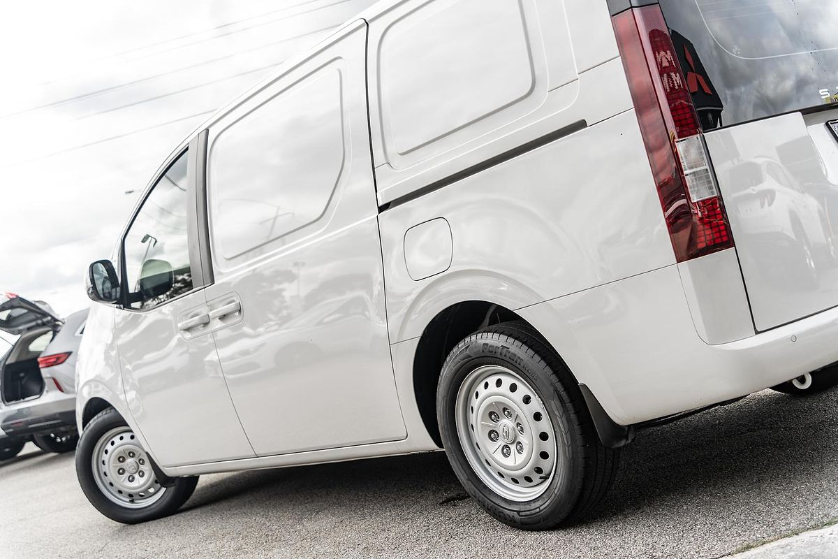 2022 Hyundai STARIA LOAD US4.V1