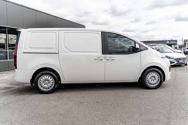 2022 Hyundai STARIA LOAD US4.V1