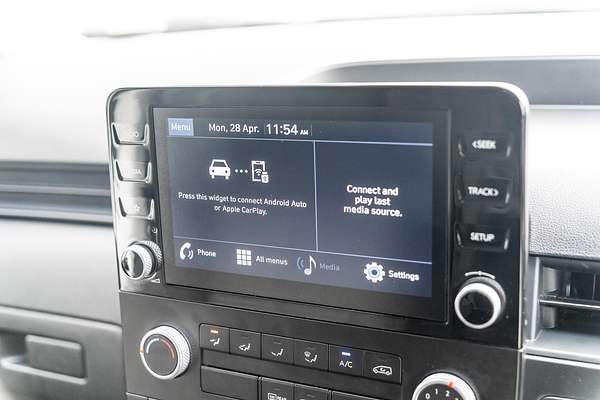 2022 Hyundai STARIA LOAD US4.V1