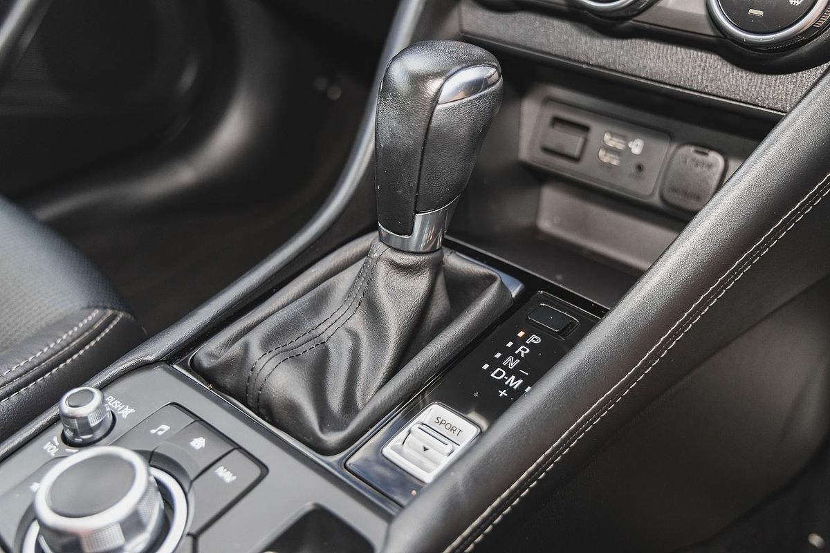 2021 Mazda CX-3 sTouring DK