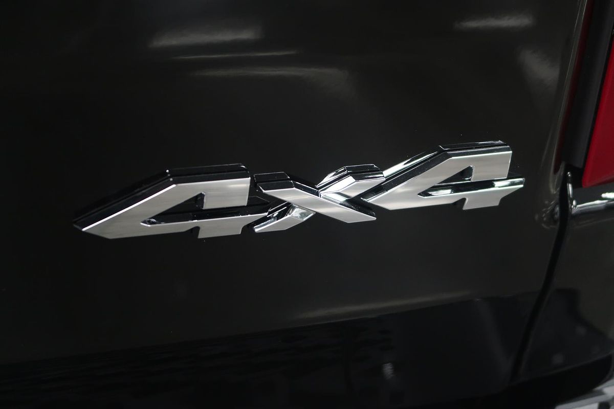 2025 RAM 1500 Laramie Sport Hurricane SO RamBox DT 4X4 SWB