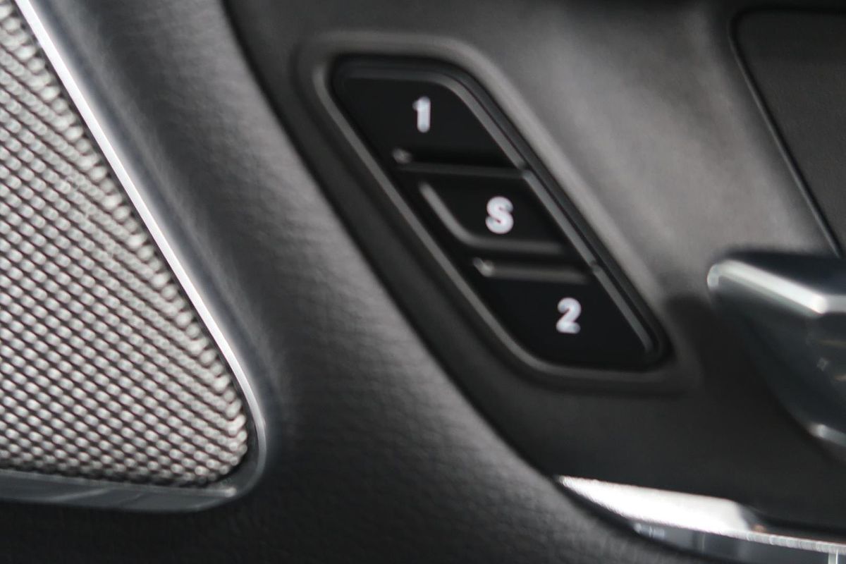 2025 RAM 1500 Laramie Sport Hurricane SO RamBox DT 4X4 SWB