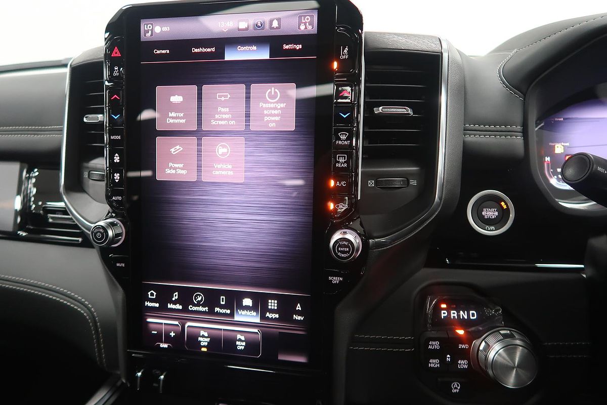 2025 RAM 1500 Laramie Sport Hurricane SO RamBox DT 4X4 SWB