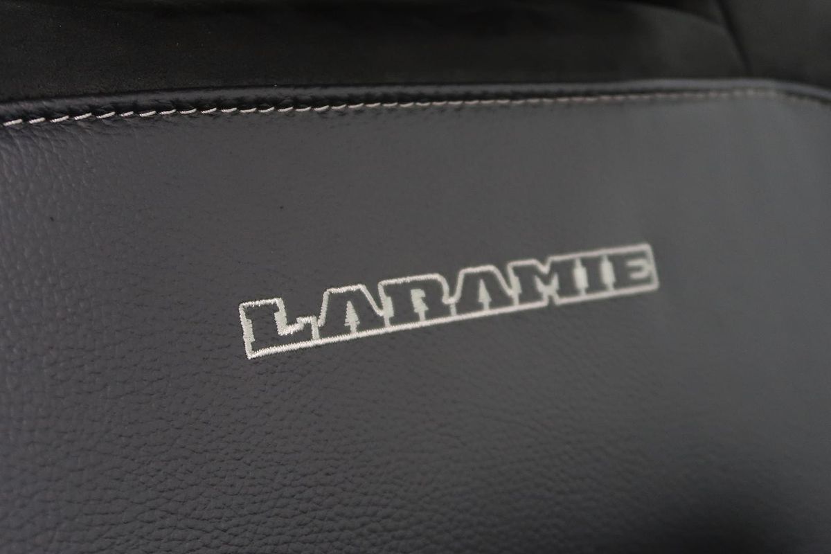 2025 RAM 1500 Laramie Sport Hurricane SO RamBox DT 4X4 SWB