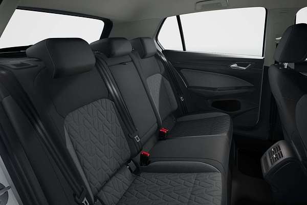 2025 Volkswagen Golf 110TSI Life 8.5