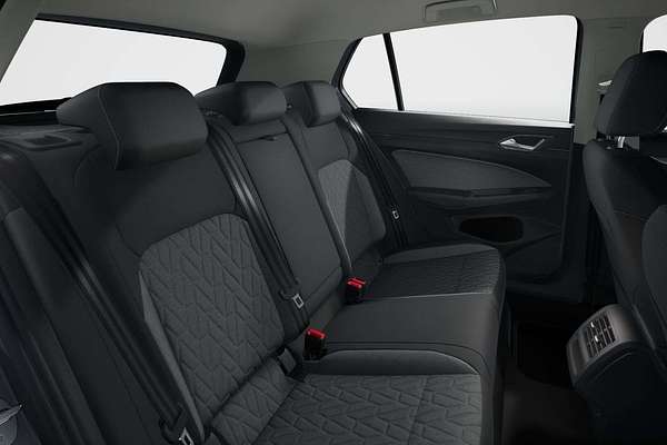 2025 Volkswagen Golf 110TSI Life 8.5