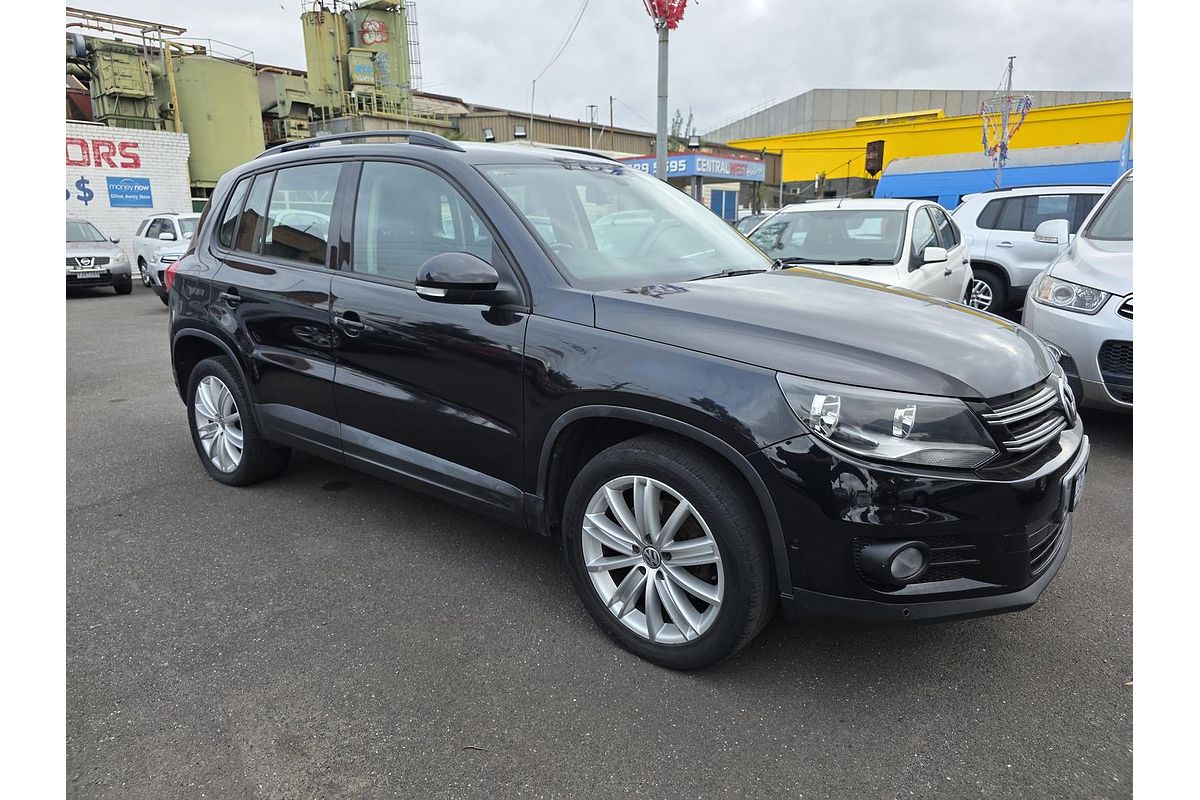 2012 Volkswagen Tiguan 132TSI Pacific 5N