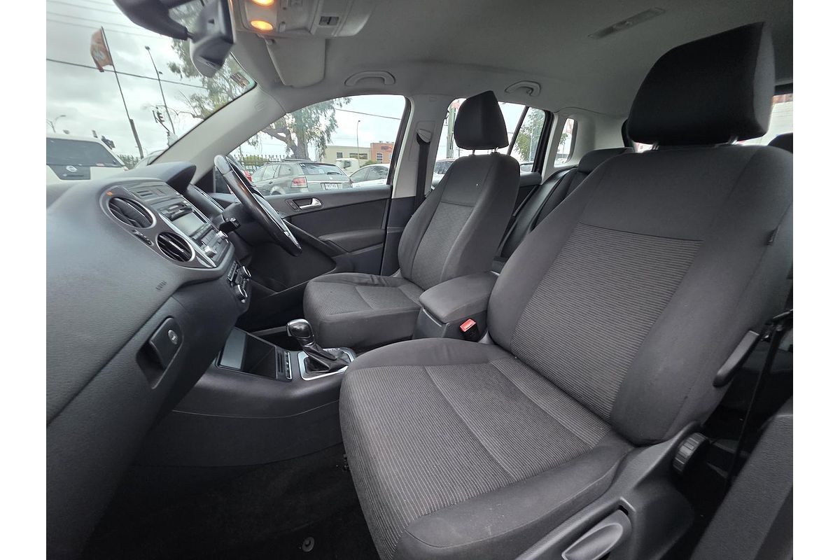 2012 Volkswagen Tiguan 132TSI Pacific 5N