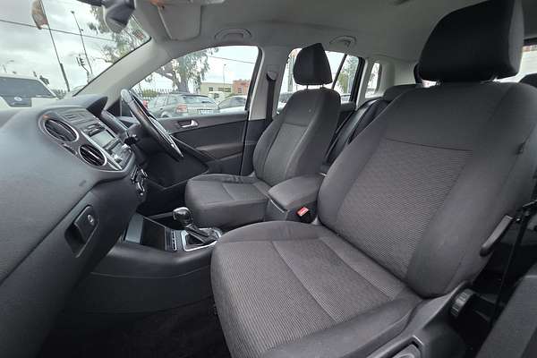 2012 Volkswagen Tiguan 132TSI Pacific 5N