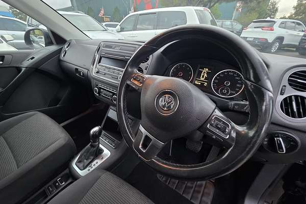 2012 Volkswagen Tiguan 132TSI Pacific 5N