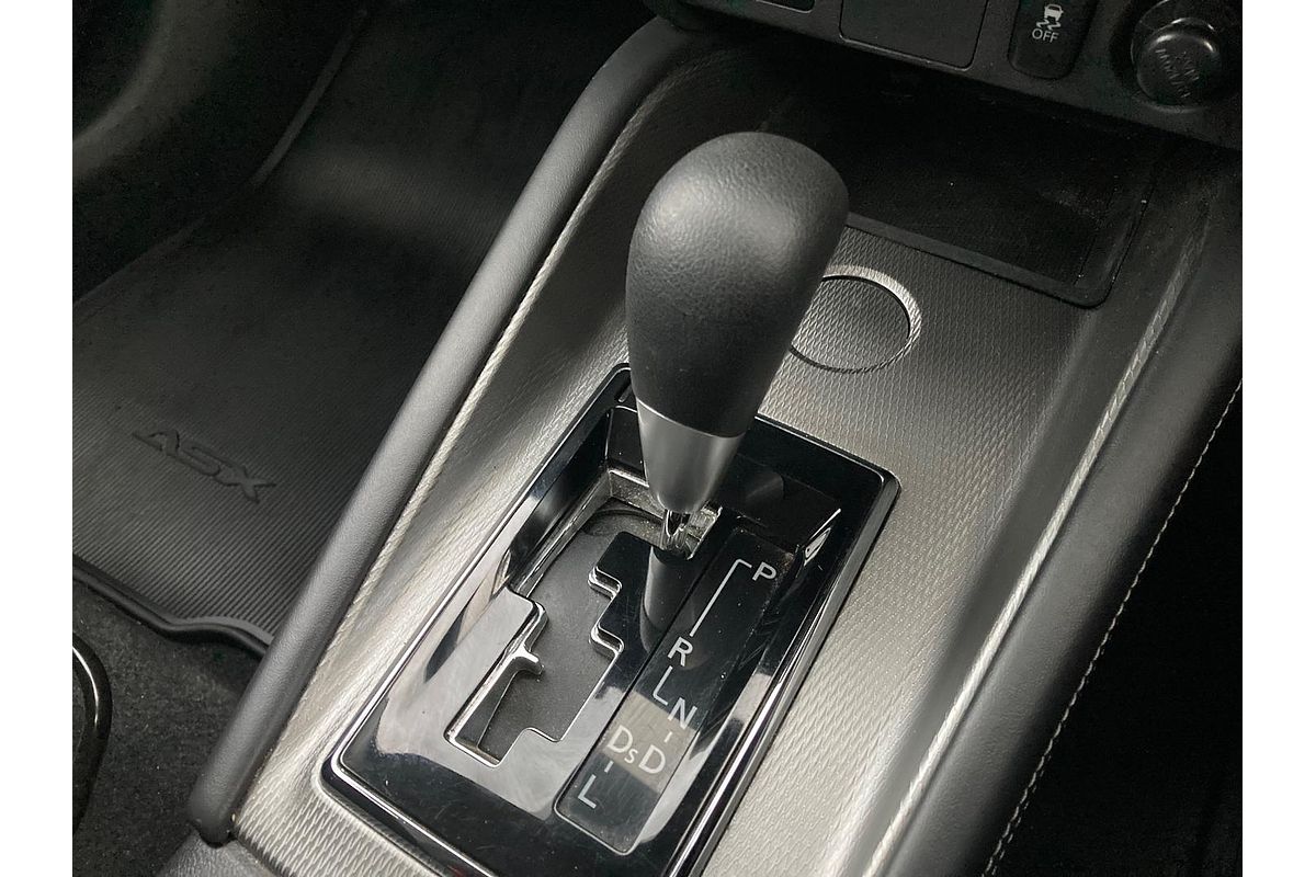 2023 Mitsubishi ASX GS XD