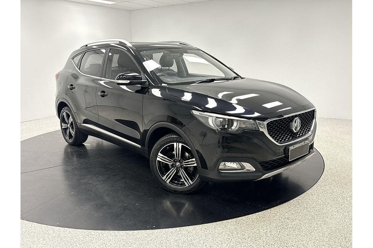 2018 MG ZS Essence AZS1