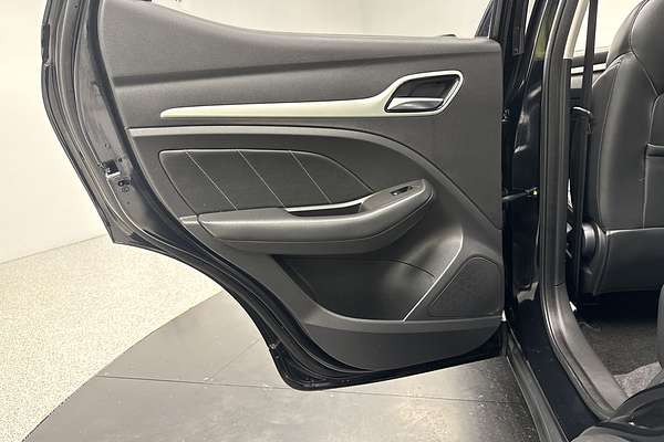 2018 MG ZS Essence AZS1