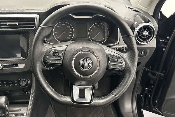 2018 MG ZS Essence AZS1