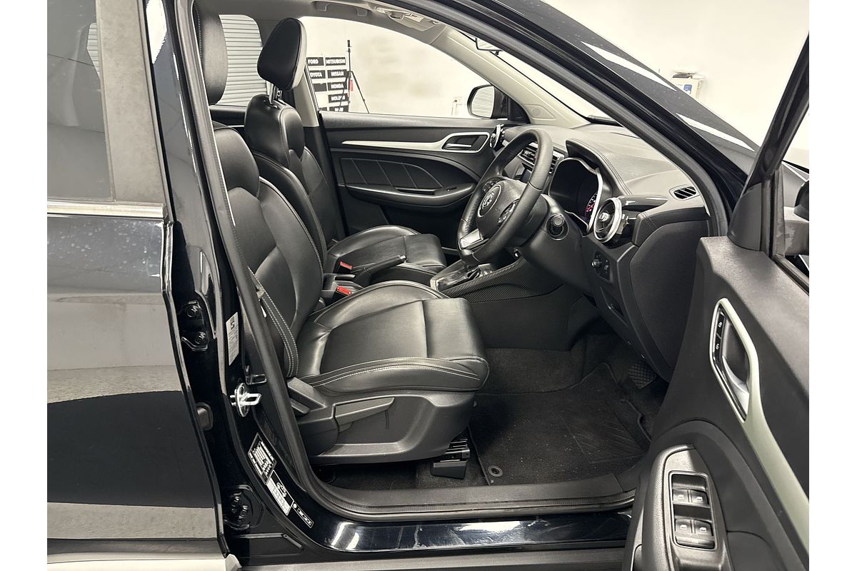 2018 MG ZS Essence AZS1