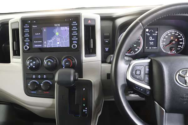 2019 Toyota Hiace Commuter GDH322R