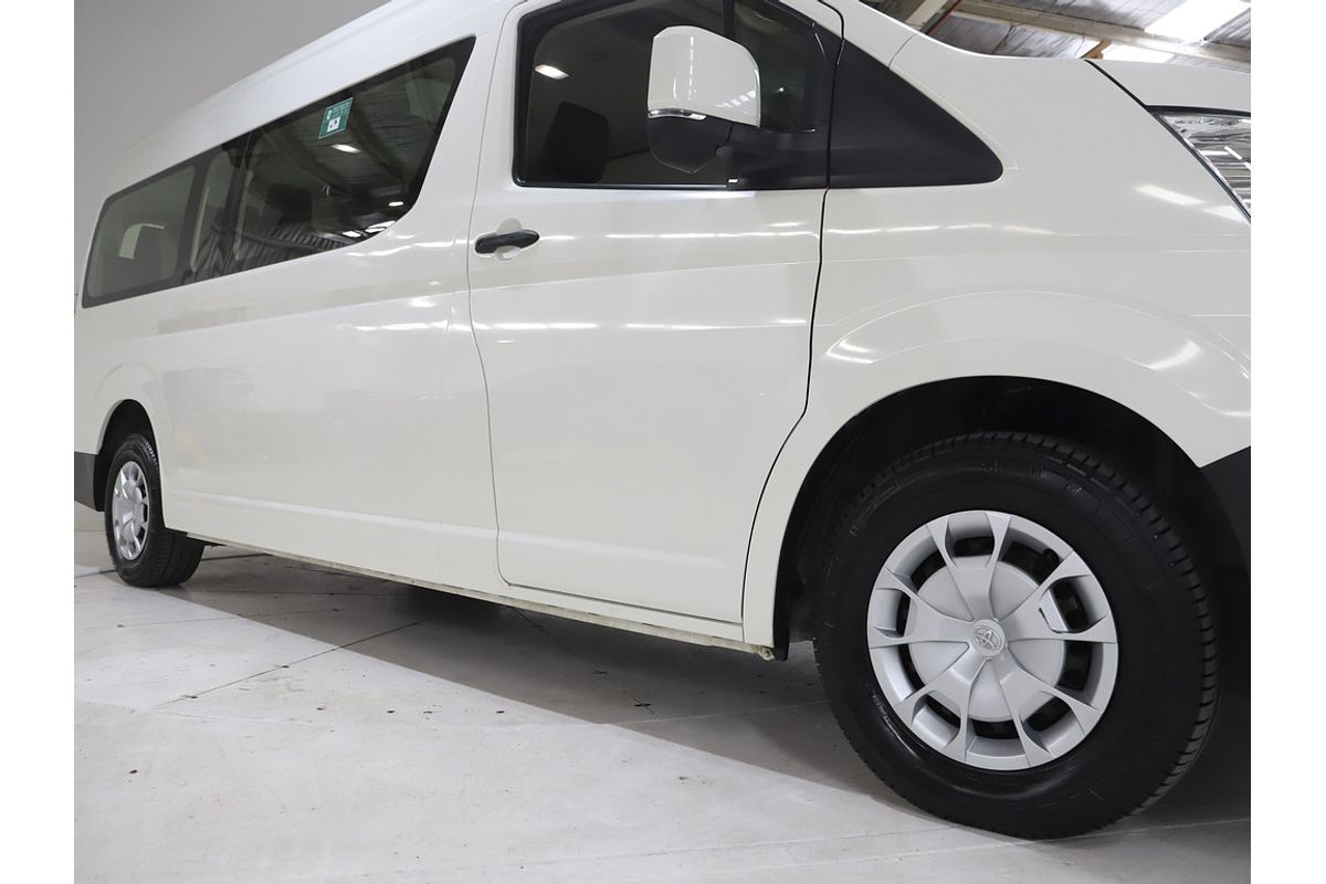 2019 Toyota Hiace Commuter GDH322R