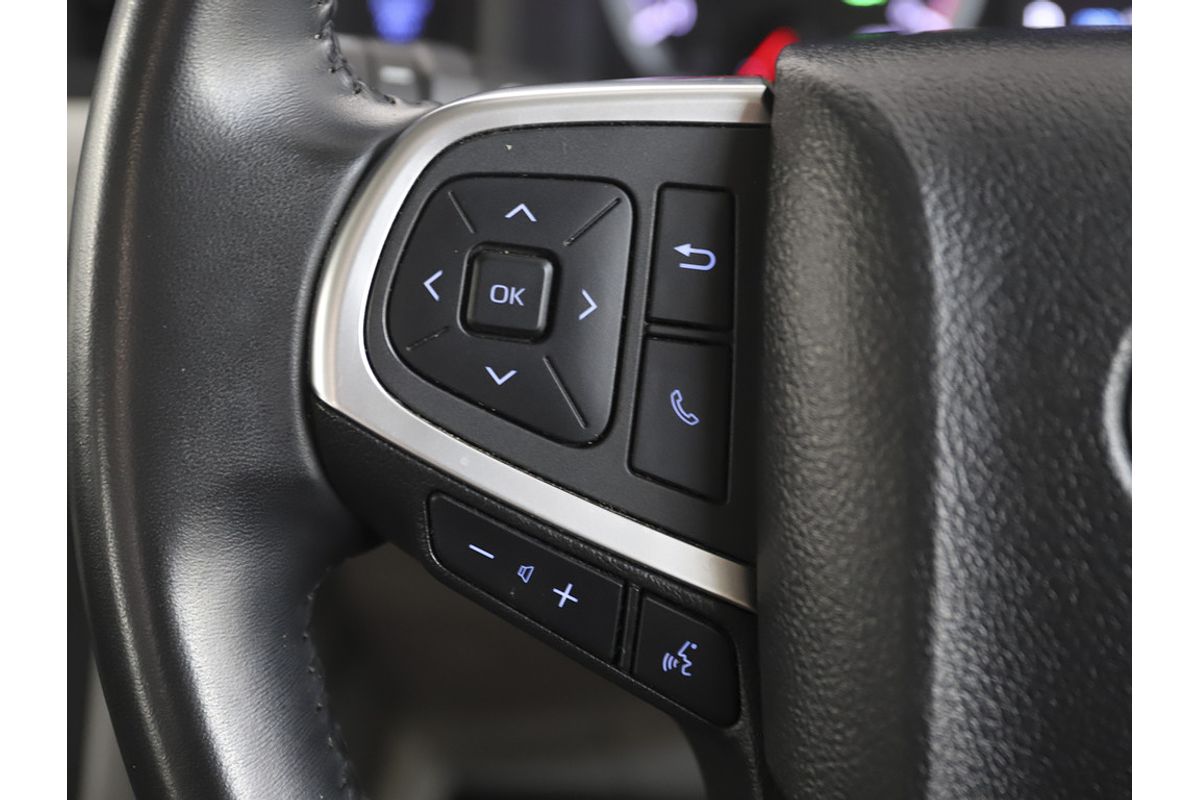 2019 Toyota Hiace Commuter GDH322R