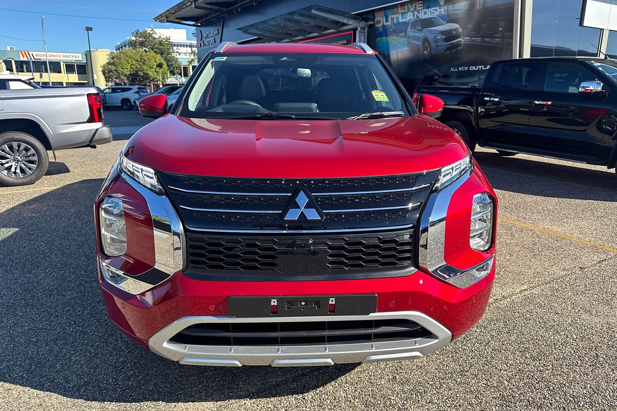 2025 Mitsubishi Outlander PHEV Exceed ZM