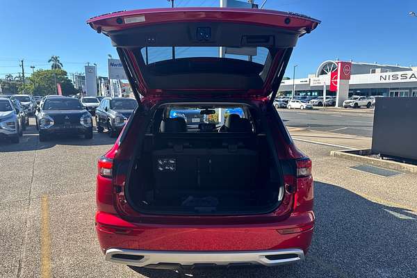 2025 Mitsubishi Outlander PHEV Exceed ZM