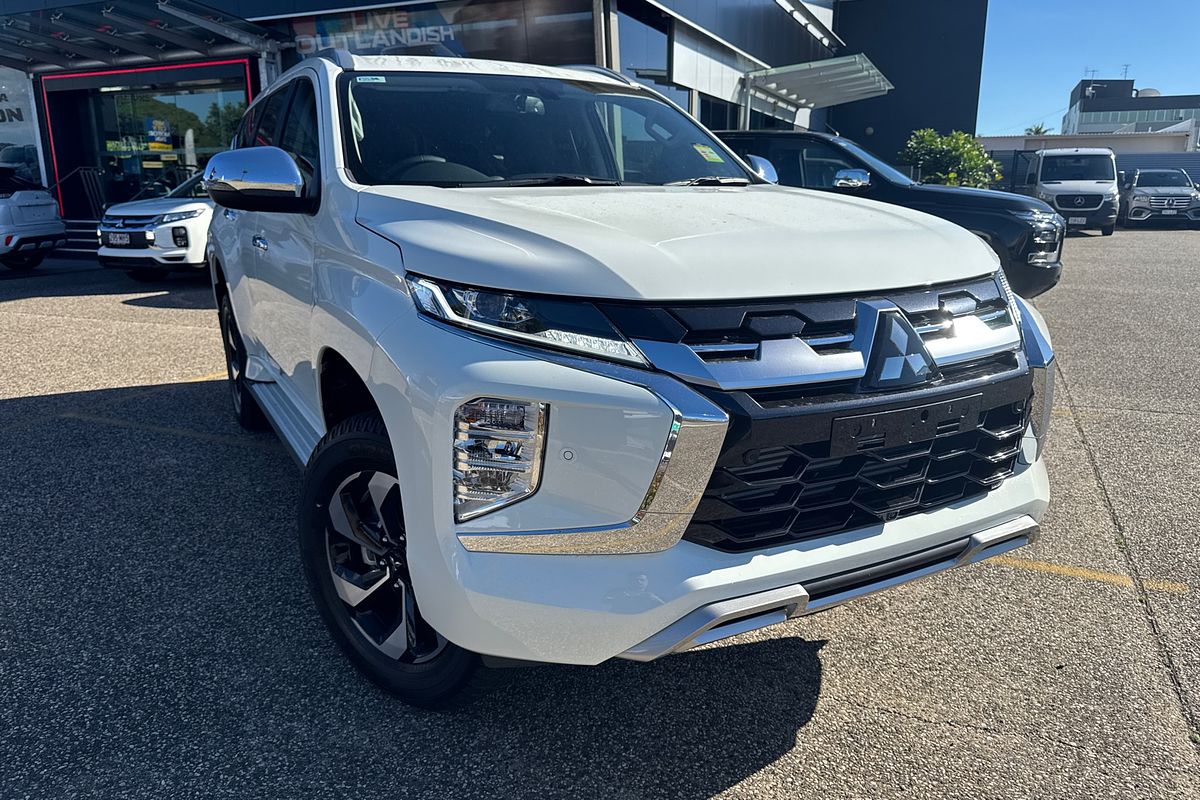 2024 Mitsubishi Pajero